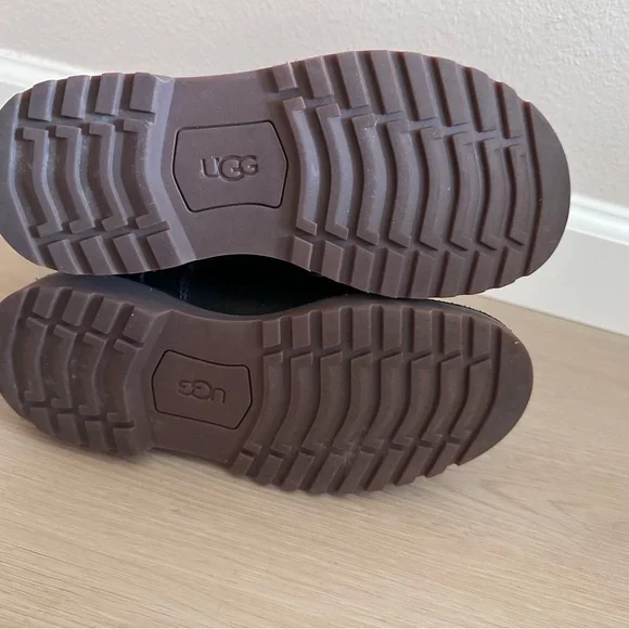 UGG Black K Callum Ankle Boots - Picture 4 of 5